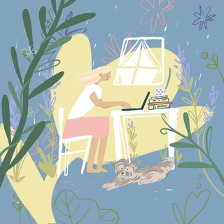 Женщина пишет