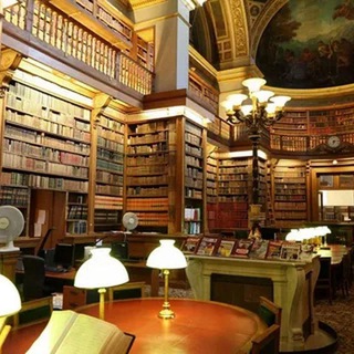 Старая🗝️книга