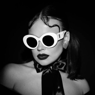 Настя Воевода / Унылый Бьюти Блогер