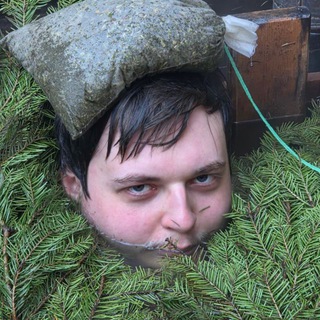 Андрейкинс🎀🎀