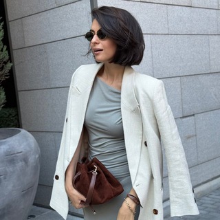 Дзреева_стилист