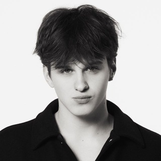 ДАВИД ТУРОВ