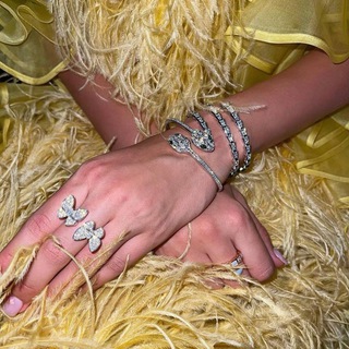 𝙎𝙖𝙥𝙥𝙝𝙞𝙧𝙚 𝙅𝙚𝙬𝙚𝙡𝙧𝙮