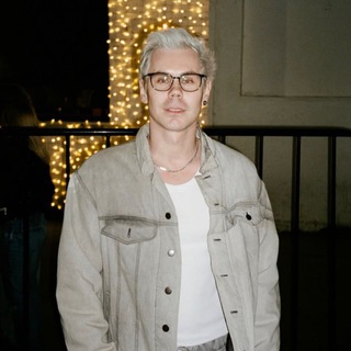 Йоп, Ян Топлес