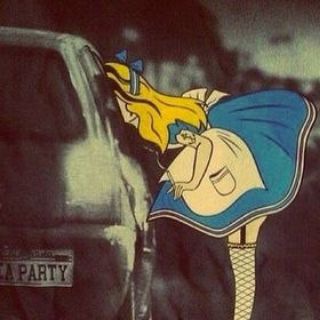 Алиса в стране веществ ✨💙✨