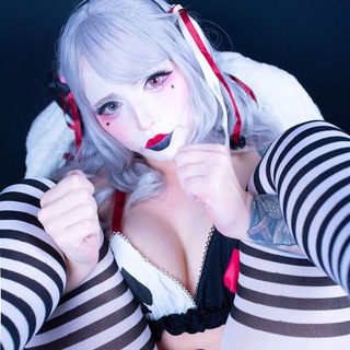 Косплеерши