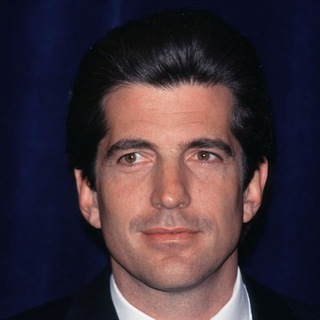 Q John F. Kennedy Jr